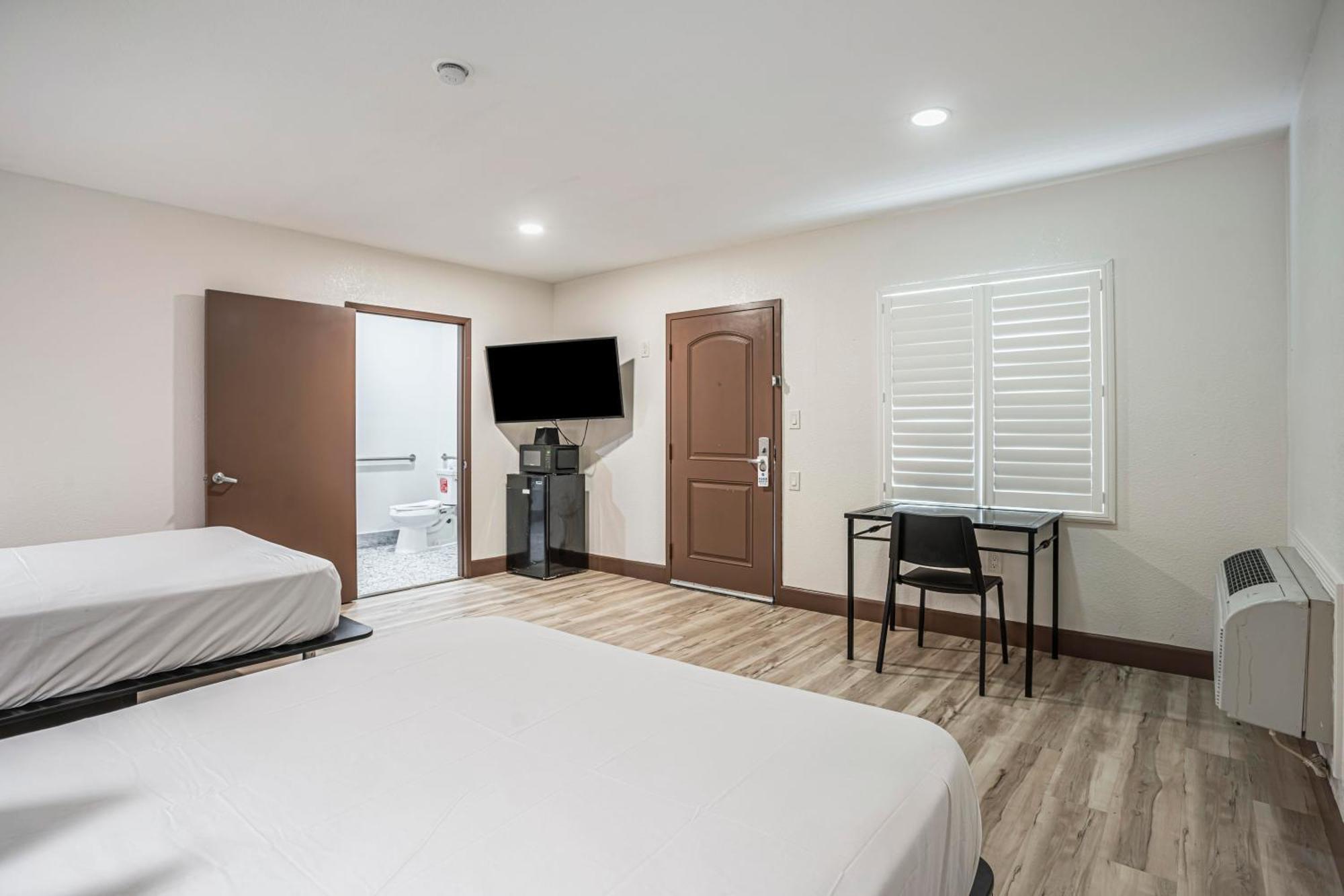 סקרמנטו The Greens Hotel On Stockton מראה חיצוני תמונה